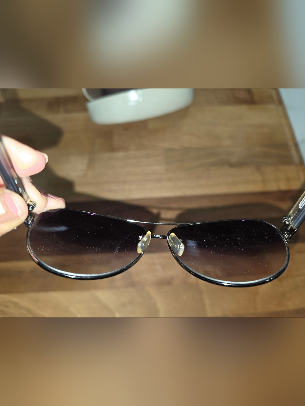 Coach Brown Gradient Aviator Sunglasses with White Logo Case - Picture 5 of 8